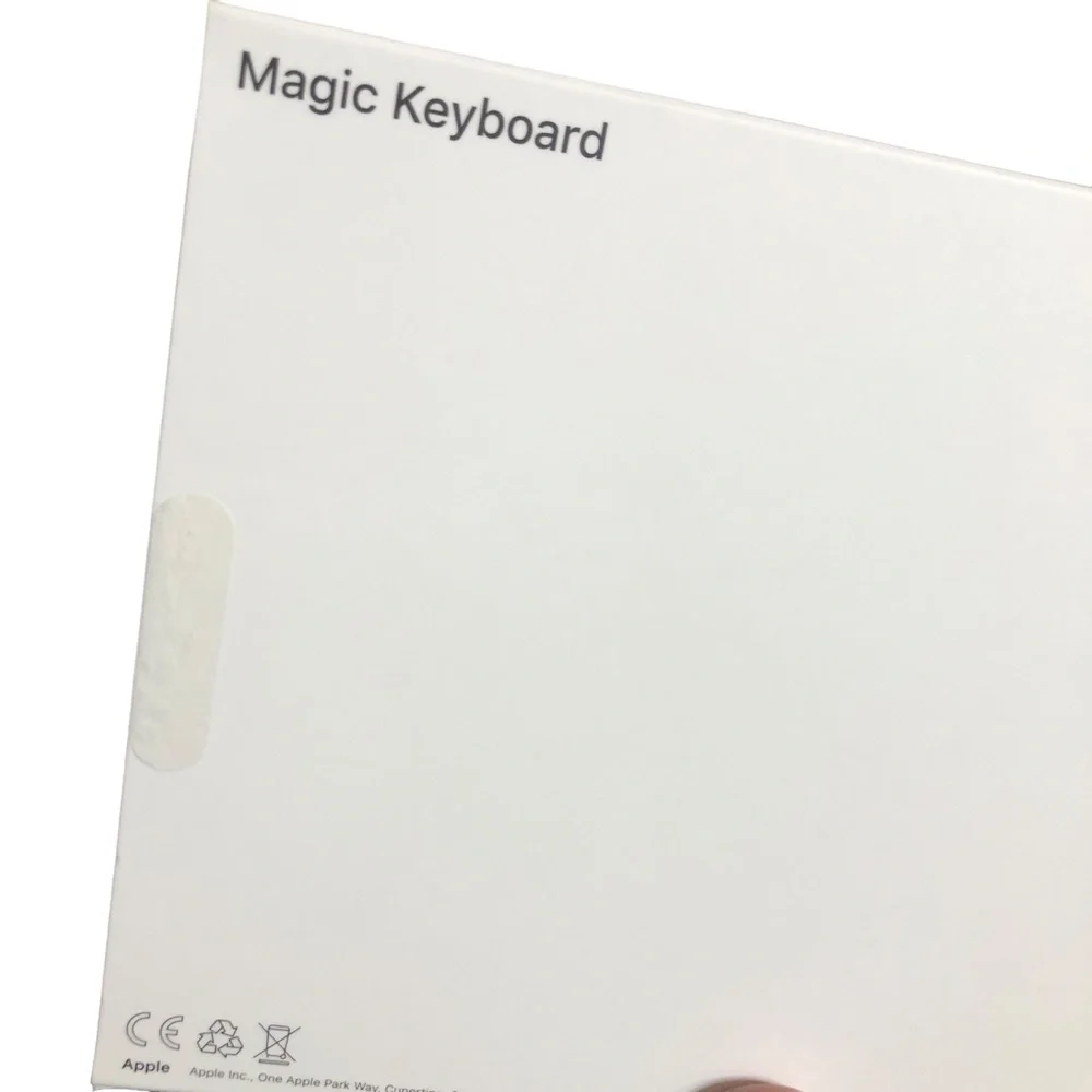 APPLE Wireless Magic Keyboard NO CABLE ***SELLING AS IS***